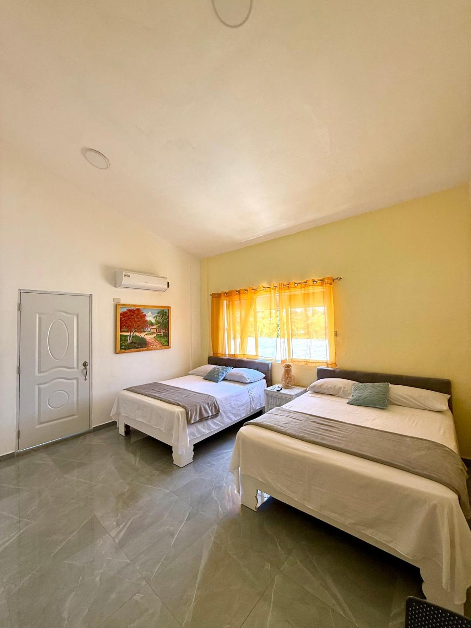 Hotel Al Mare Barahona Buitenkant foto