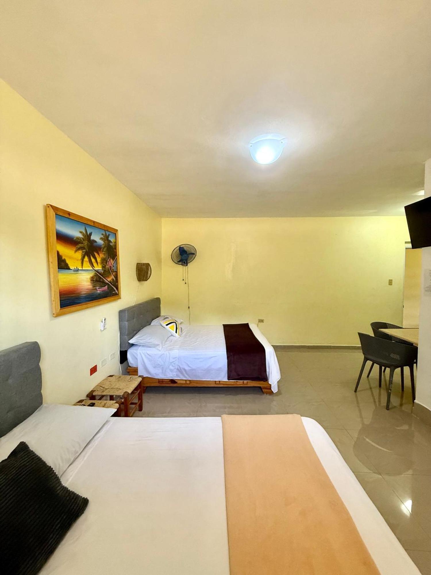 Hotel Al Mare Barahona Buitenkant foto