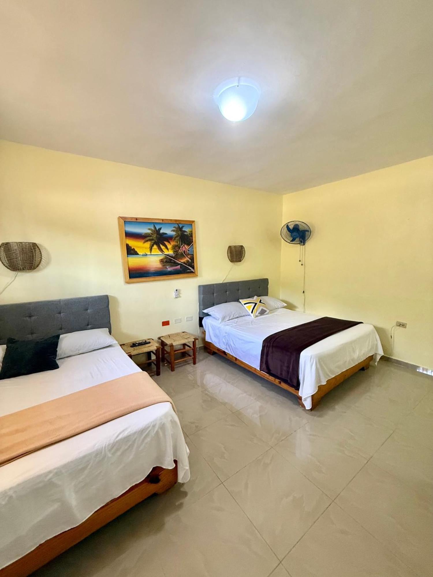Hotel Al Mare Barahona Buitenkant foto